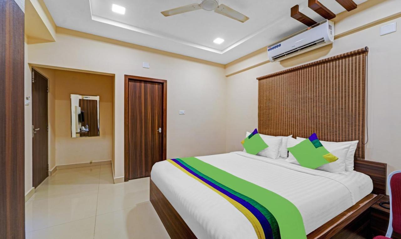Treebo Trend Aadvik Sai Residency Hotel Ченай Екстериор снимка