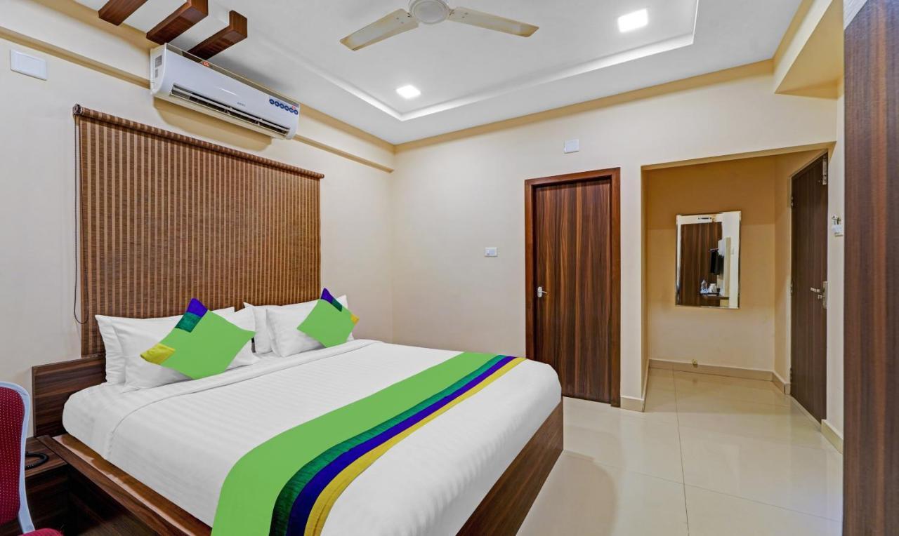 Treebo Trend Aadvik Sai Residency Hotel Ченай Екстериор снимка